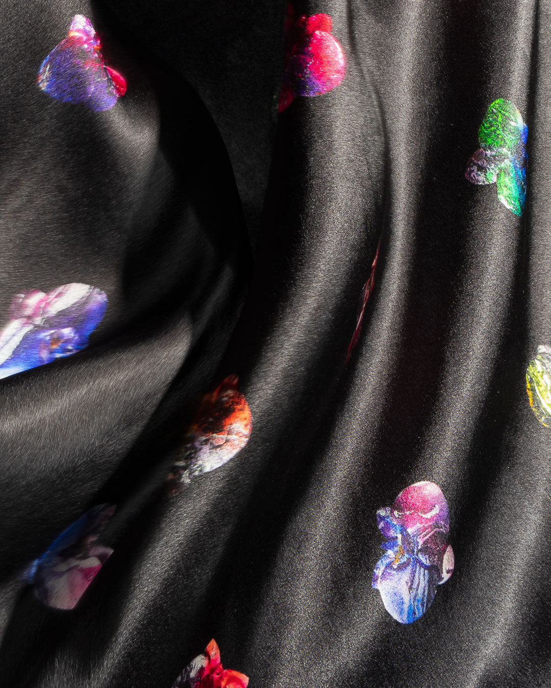 SILK SCARF - Black Flower