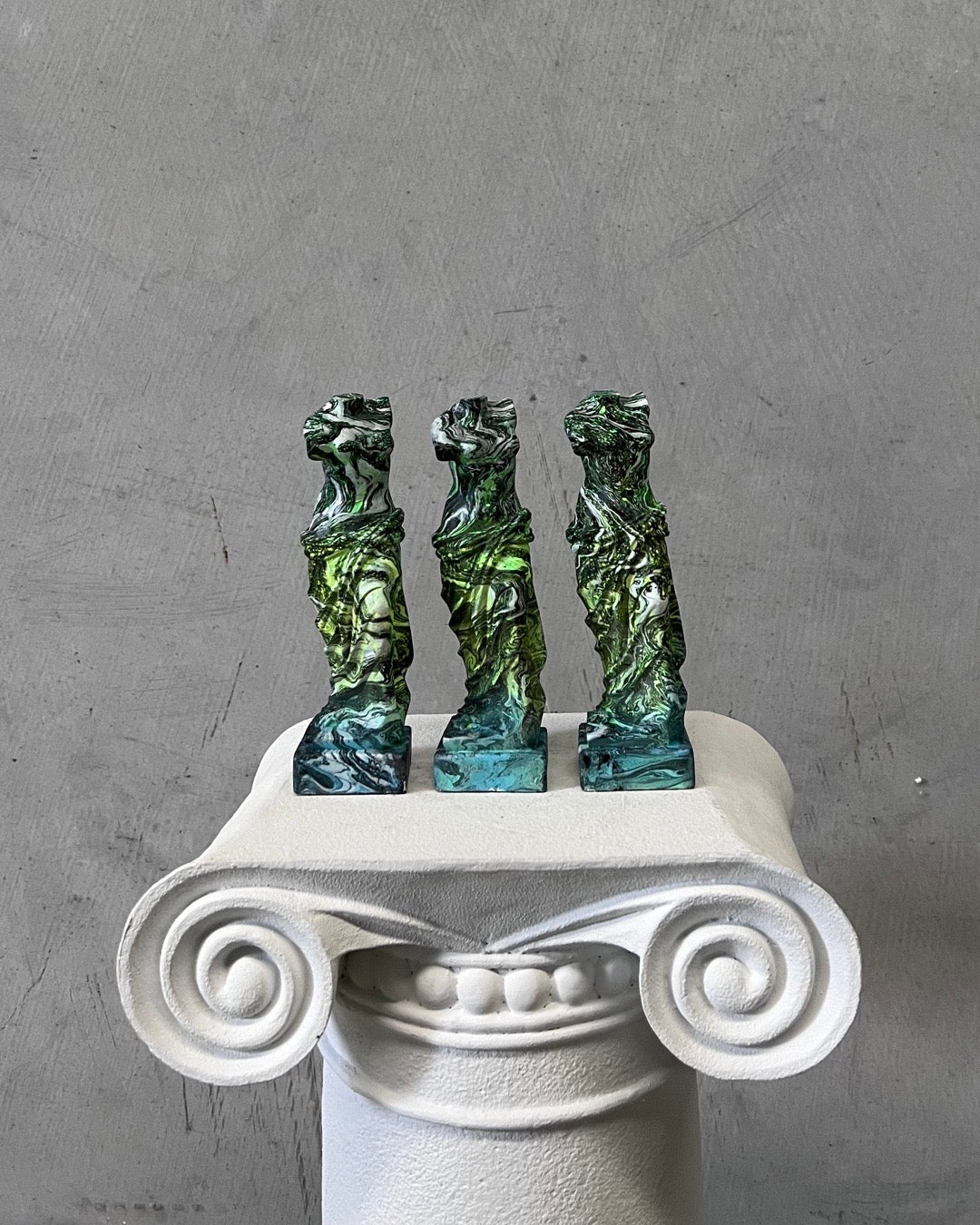 AF x FIGURE FEMININE - Venus - Volt/Blue/Neon Green